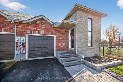 57 Cowan Ave, Alliston, ON, L9R2E1 | Card Image