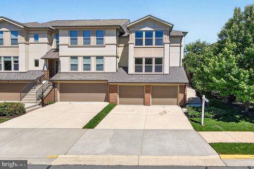 23394 Evening Primrose Sq, BRAMBLETON, VA, 20148-6873 | Card Image