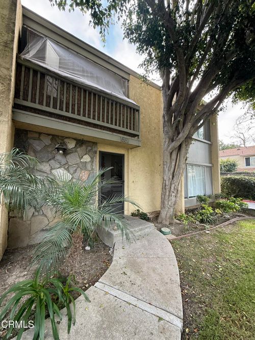 1651 Addax Cir, Ventura, CA, 93003 | Card Image