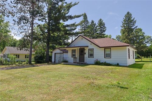 608 E 11th St S, Ladysmith, WI, 54848-2030 | Card Image