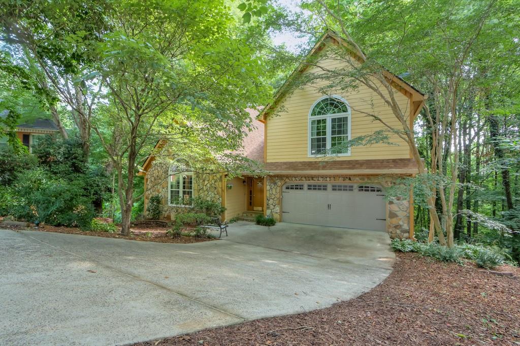 Deep Lake Dr, Kennesaw, GA 30144