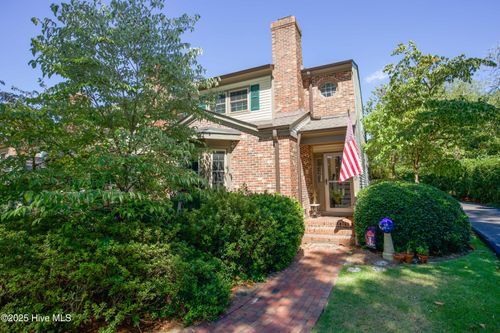 259 E New York Ave, Southern Pines, NC, 28387-6113 | Card Image