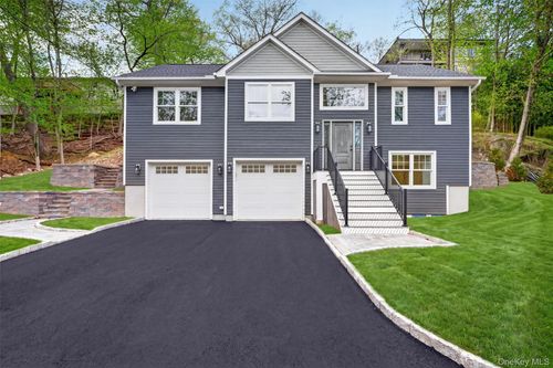 23 Nordica Dr, Croton-On-Hudson, NY, 10520-3022 | Card Image