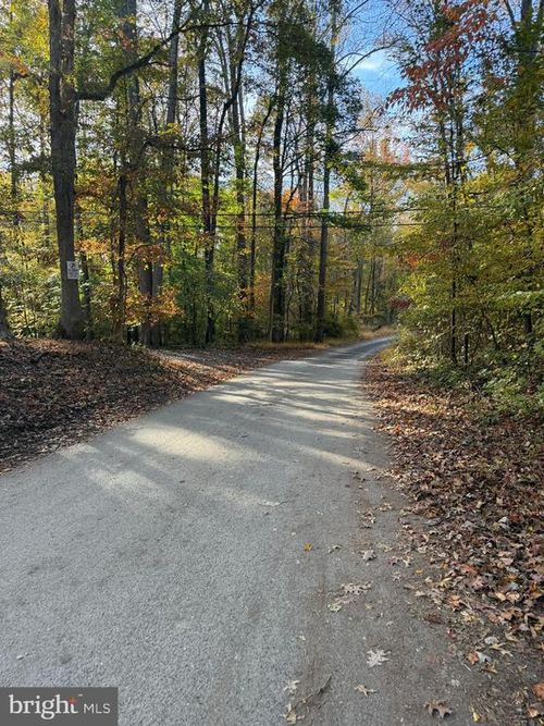 12921 Fletchertown Rd, BOWIE, MD, 20720-4537 | Card Image