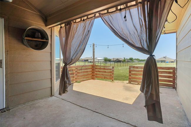 116 Springwood Ranch Loop, House other with 4 bedrooms, 2 bathrooms and null parking in Springtown TX | Image 23