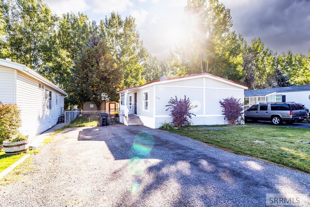 Pinewood Dr, Idaho Falls, ID 83401