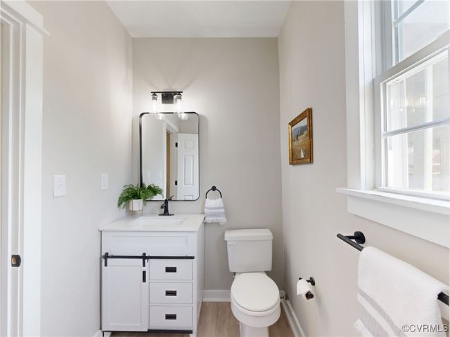 Powder Room | Image 29
