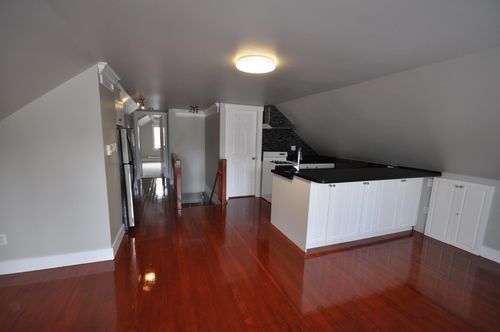 7505 Kingsway, Burnaby, BC, V3N3C1 | Card Image