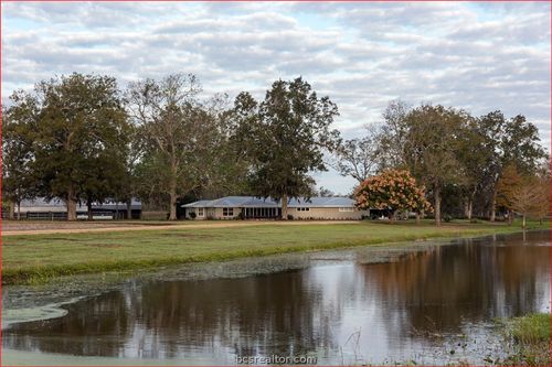 7654 County Road 121, Wharton, TX, 77488-9906 | Card Image