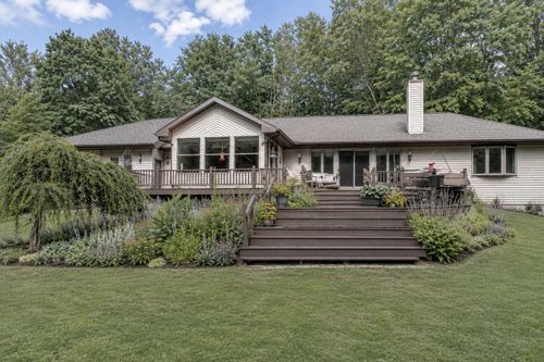 10660 D Dr S, Ceresco, MI, 49033-9781 | Card Image