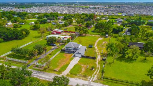 479 County Road 296d, Alvin, TX, 77511-1181 | Card Image
