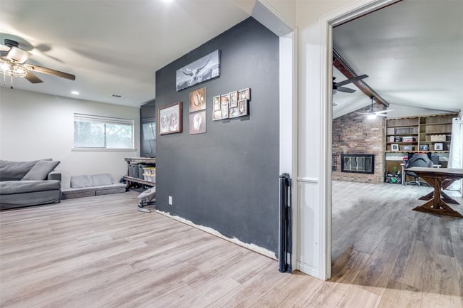 1001 Windsor Dr, House other with 3 bedrooms, 2 bathrooms and null parking in Sherman TX | Image 5