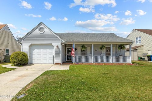 3006 Old Gate Rd, Morehead City, NC, 28557-4956 | Card Image