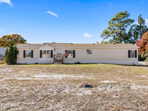 307 N Winchester Ln, Hubert, NC, 28539-9704 | Card Image