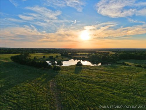 1 E 5400 Road, Hallett, OK, 74034 | Card Image