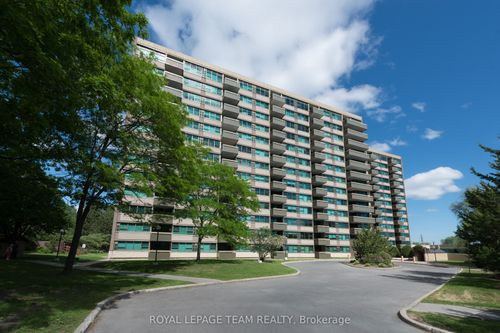 9-555 Brittany Dr, Ottawa, ON, K1K4C5 | Card Image