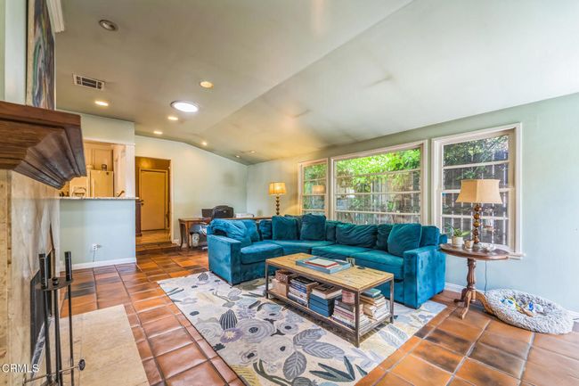 family room | Image 15