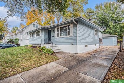 3059 S 48 Avenue, House other with 3 bedrooms, 1 bathrooms and 1 parking in Omaha NE | Image 2