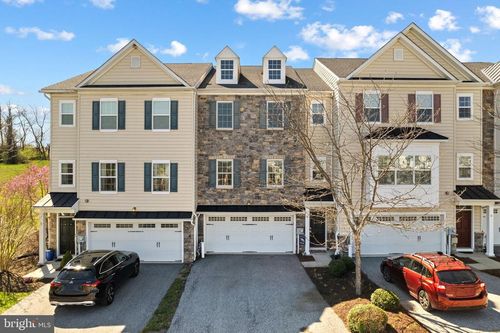 3 Skylar Cir, MEDIA, PA, 19063-3330 | Card Image