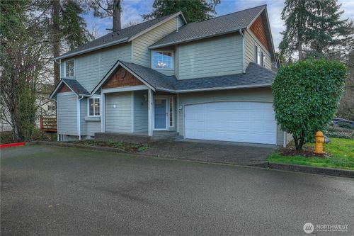 10415 Whitman Avenue Sw, Lakewood, WA, 98499 | Card Image