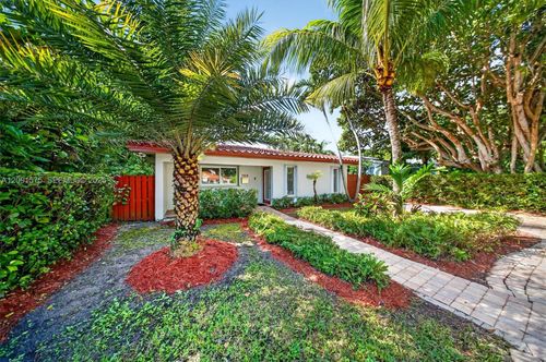 160 Ne 86th St, El Portal, FL, 33138-3039 | Card Image