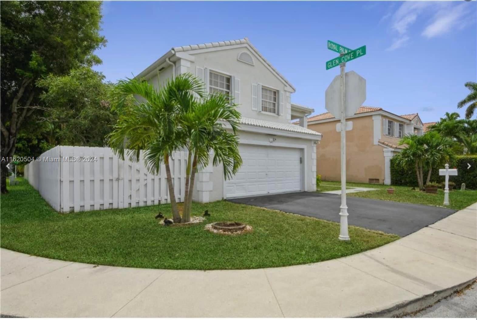 Royal Palm Way, Davie, FL 33325