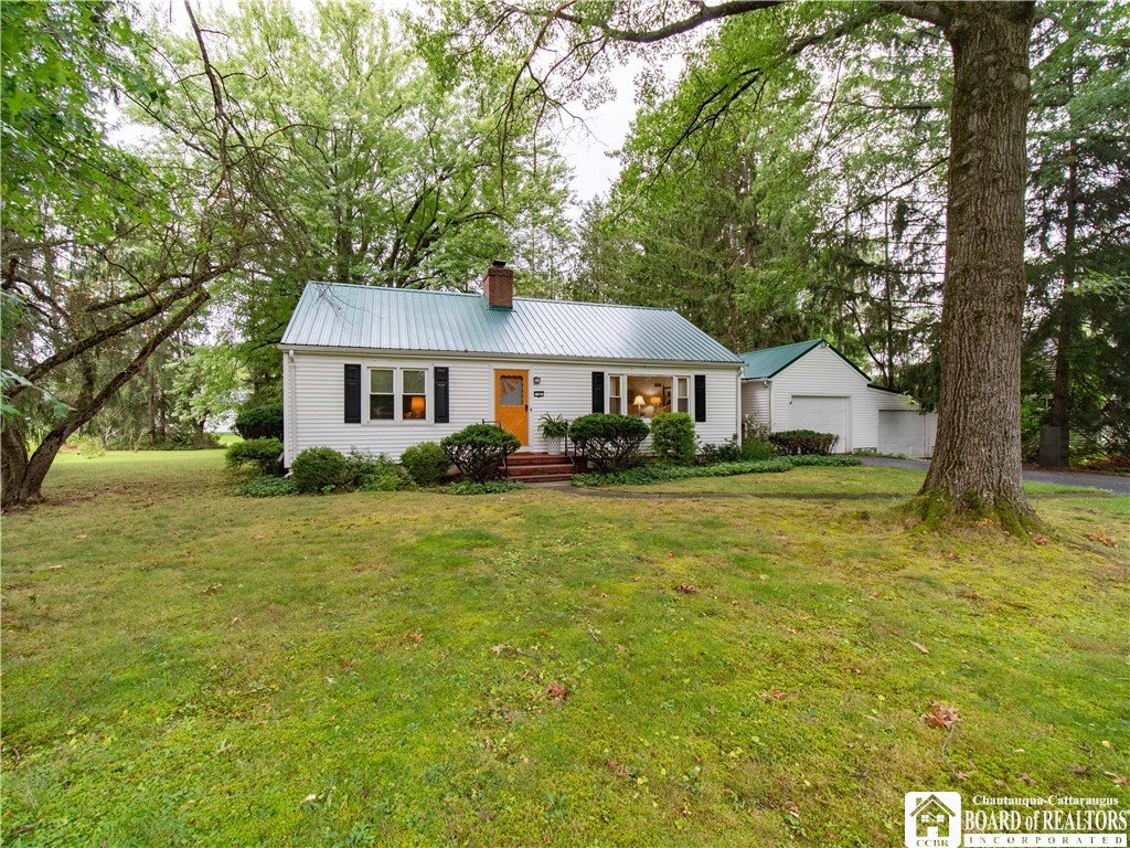 Walnut St, Lakewood, NY 14750