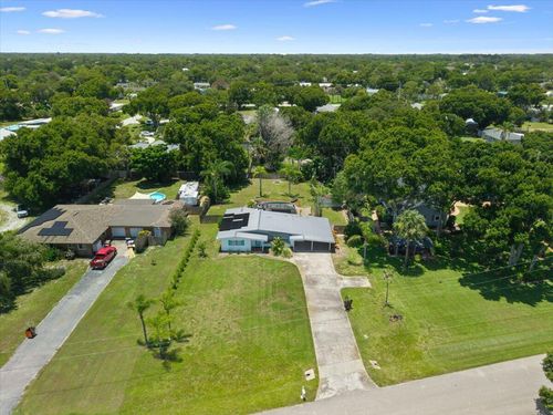 145 18th Avenue, Vero Beach, FL, 32962 | Card Image