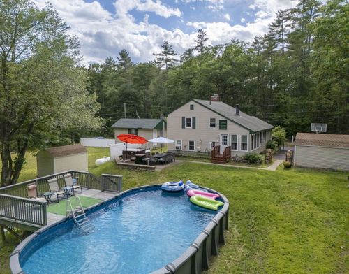 111 Shepard Home Rd, Chester, NH, 03036-4147 | Card Image