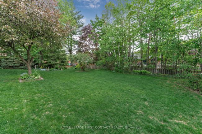 21 Pooles Rd, House other with 4 bedrooms, 3 bathrooms and 6 parking in Midhurst ON | Image 33