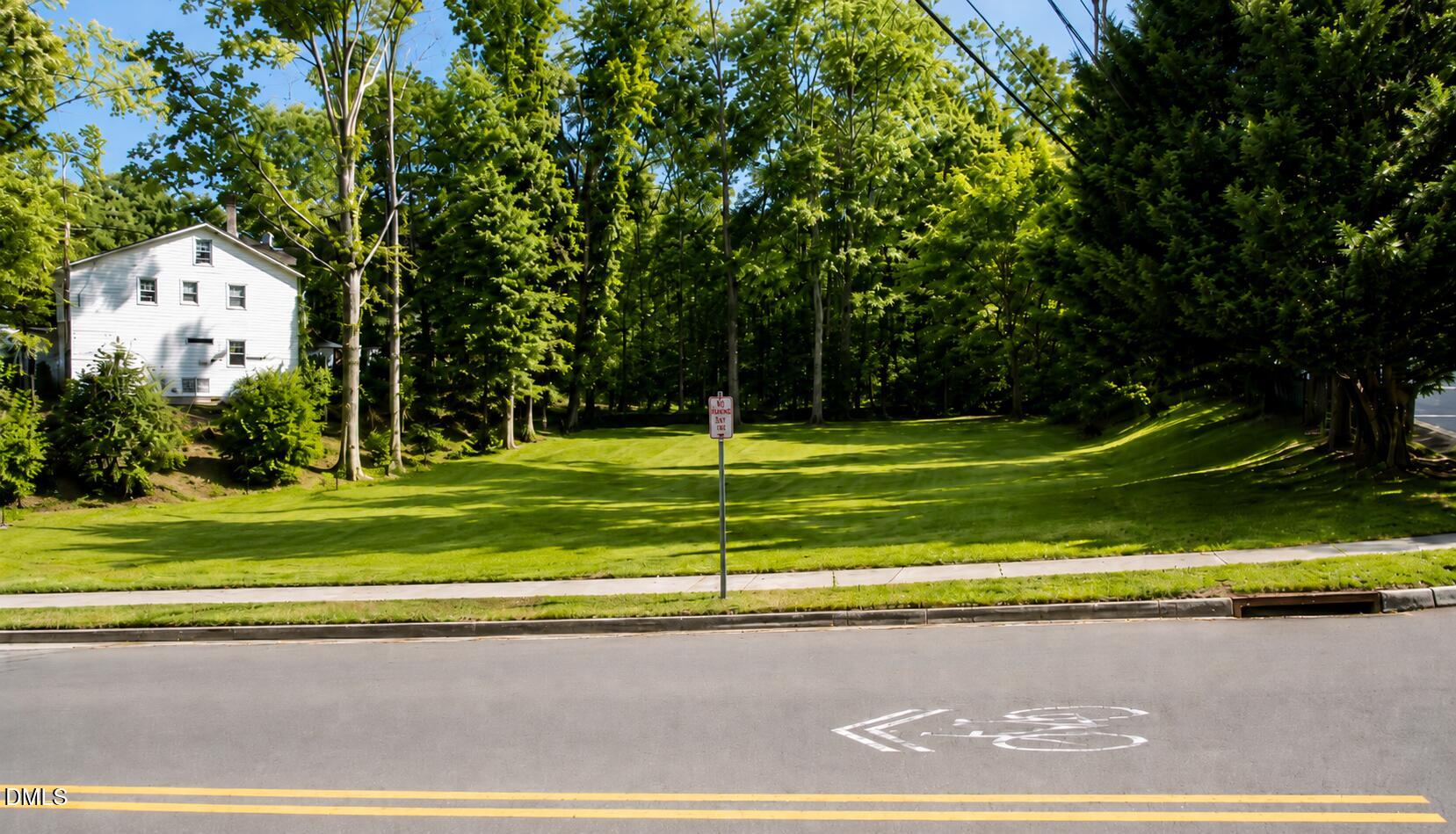 Land in Raleigh