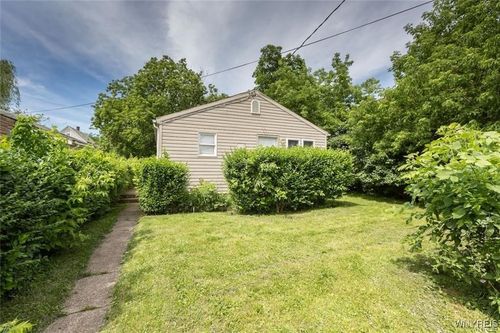 1968 Mackenna Avenue, Niagara Falls, NY, 14303 | Card Image