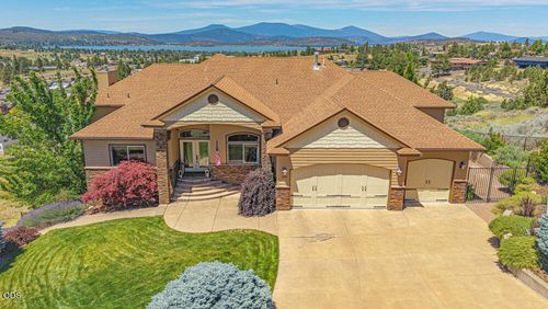 1354 Ridgecrest Drive, Klamath Falls, OR, 97601 | Card Image