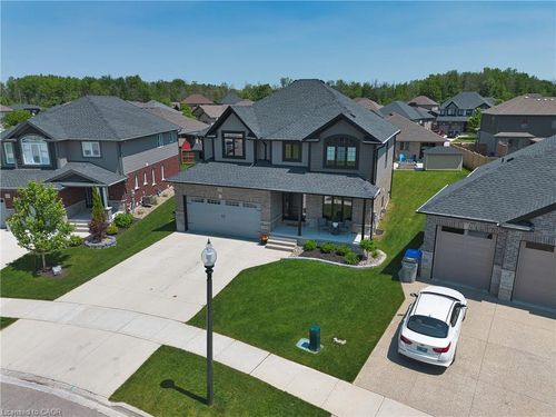 71 Forbes Cres, Listowel, ON, N4W0B8 | Card Image