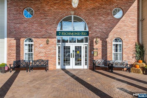 7311 Richmond Rd, West Milford, NJ, 07480-5126 | Card Image