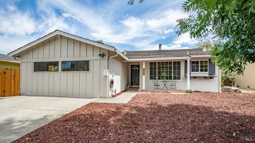 2402 Gulf Drive, Fairfield, CA, 94533 | Card Image