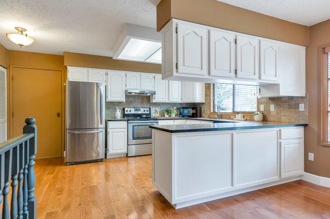 34869 Everett Drive, House other with 3 bedrooms, 3 bathrooms and 4 parking in Abbotsford BC | Image 6