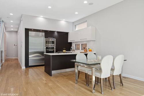 apt-3-865 N Marshfield Ave, Chicago, IL, 60622-0282 | Card Image