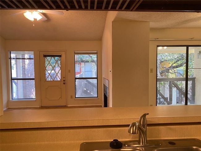 APT-306 - 806 W 24 Th St, Condo with 1 bedrooms, 1 bathrooms and 1 parking in Austin TX | Image 12