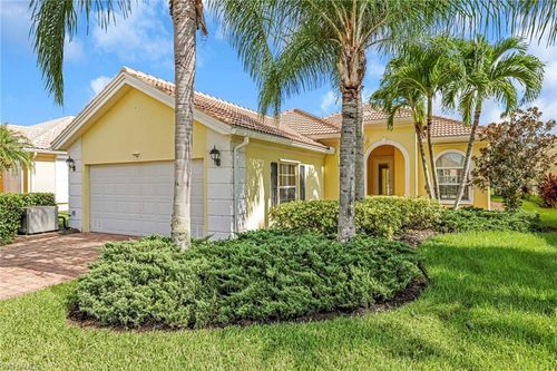 7794 Tommasi Ct, NAPLES, FL, 34114-2681 | Card Image