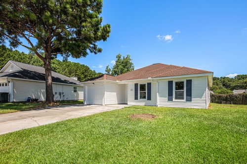 1704 Falcon Cove Ln, Hanahan, SC, 29410-8558 | Card Image