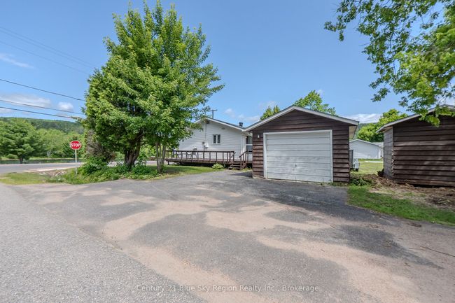 391 Mattawan St, House other with 2 bedrooms, 2 bathrooms and 3 parking in Mattawa ON | Image 35
