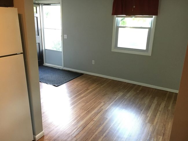66 Locust Ave, Home with 4 bedrooms, 4 bathrooms and 4 parking in Worcester MA | Image 24