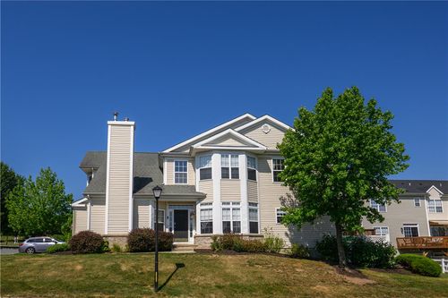 131 Olympic Way, Williams Twp, PA, 18042-6983 | Card Image