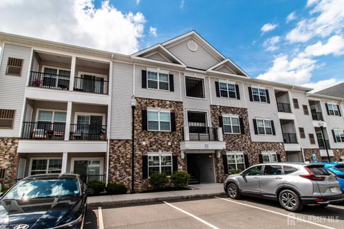 834 Stiller Ln, Monroe, NJ, 08831 | Card Image