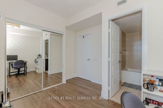 807 - 15 Viking Lane, Condo with 3 bedrooms, 2 bathrooms and null parking in Etobicoke ON | Image 19