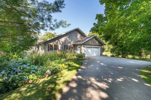 37707 County Highway 36, Frazee, MN, 56544-8944 | Card Image