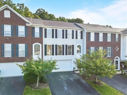 510 Village Green Blvd W, Mars, PA, 16046-4814 | Card Image
