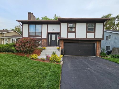 31 Abbeywood Dr, Romeoville, IL, 60446-1146 | Card Image