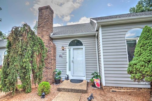 183 Idlewood Blvd, Staunton, VA, 24401 | Card Image
